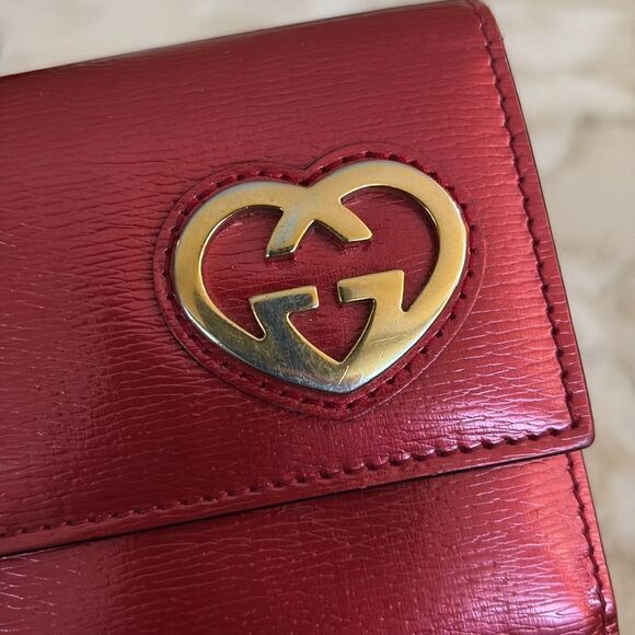 GUCCI Red Shiny Leather Interlocking G Heart Flap Long Wallet - Picture 6 of 14